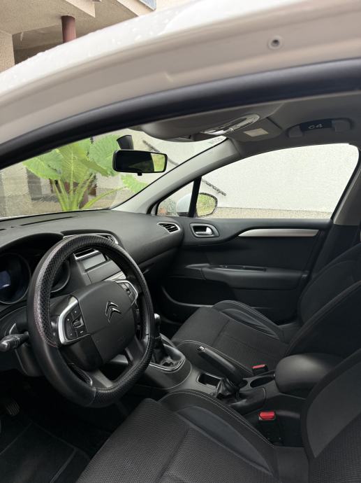 Citroën C4 1,6 BlueHDi, fotografija 6