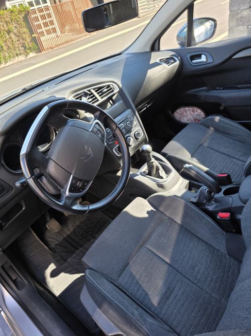 Citroën C4 1,6 BlueHDi, fotografija 6
