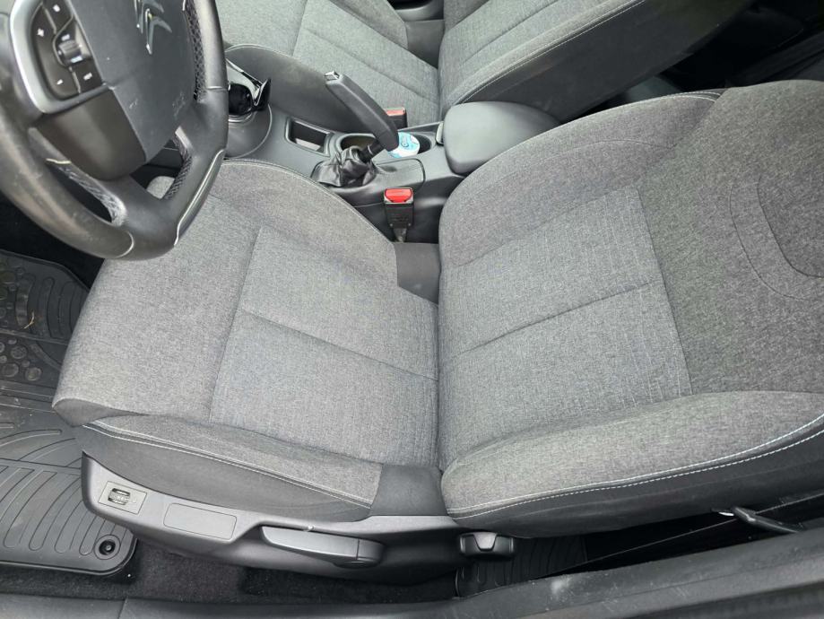 Citroën C4 1,6 BlueHDi, fotografija 5