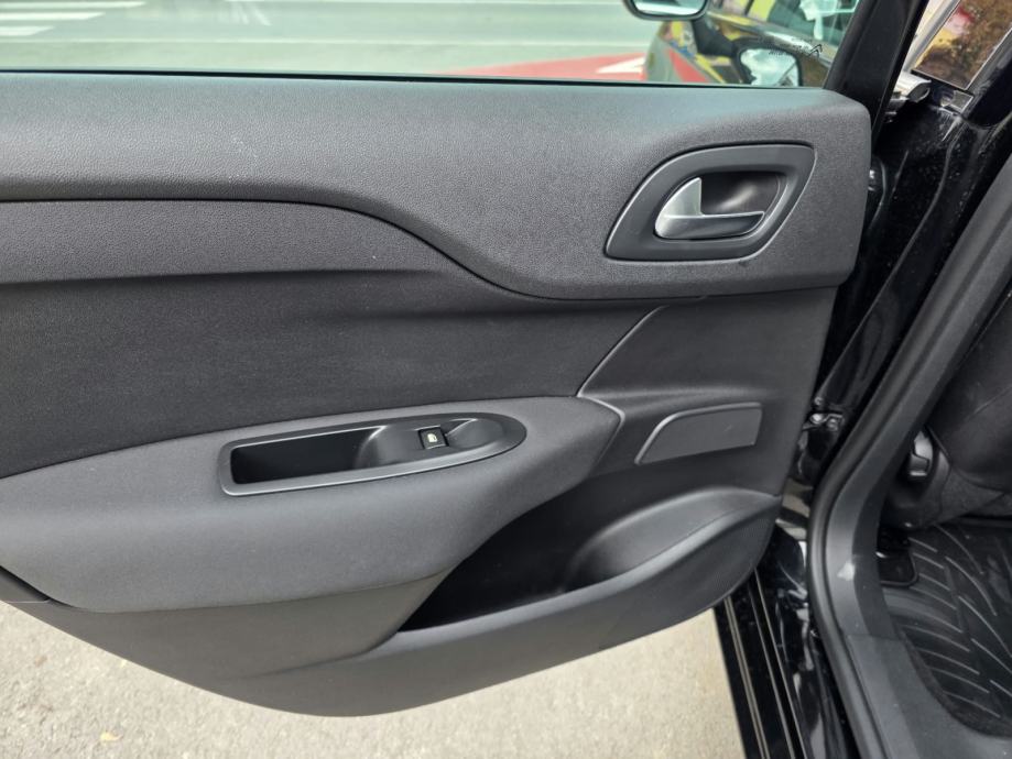 Citroën C4 1,6 BlueHDi, fotografija 10