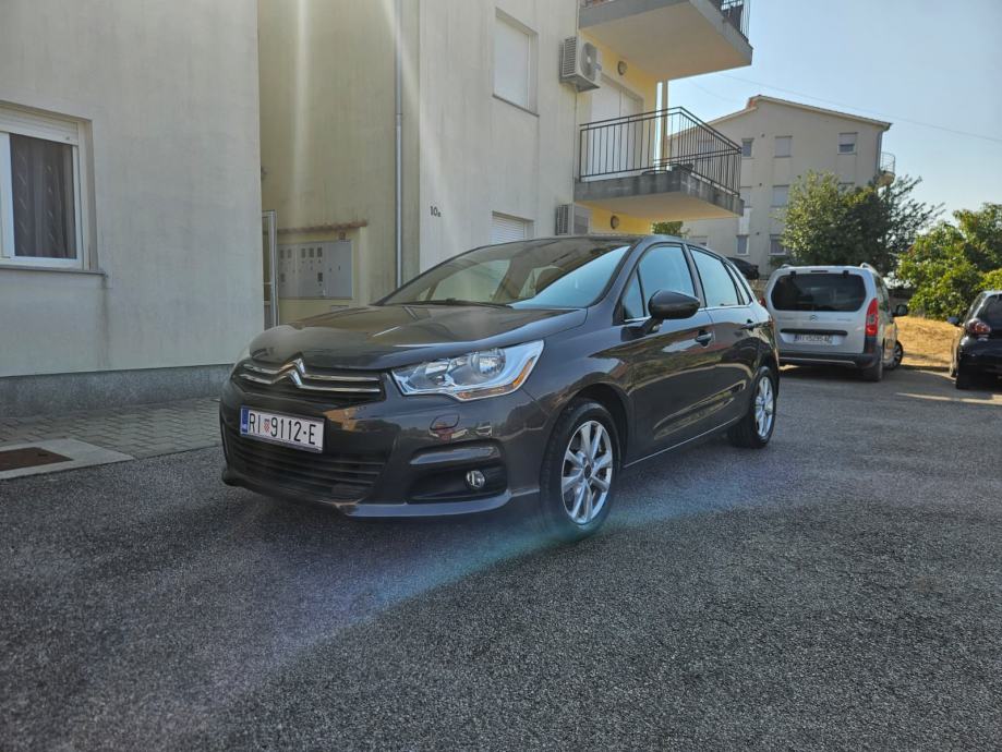 Citroën C4