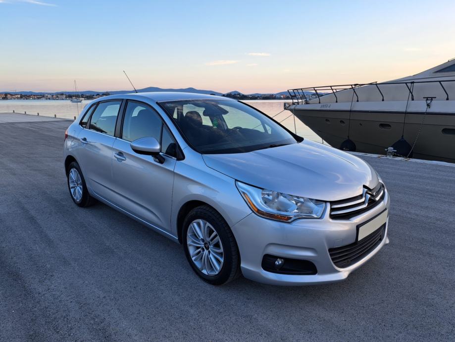 Citroën C4 1,6 HDi .84 kw *179-Tkm,**Ispis km,*Serv.knjiga*, fotografija 13