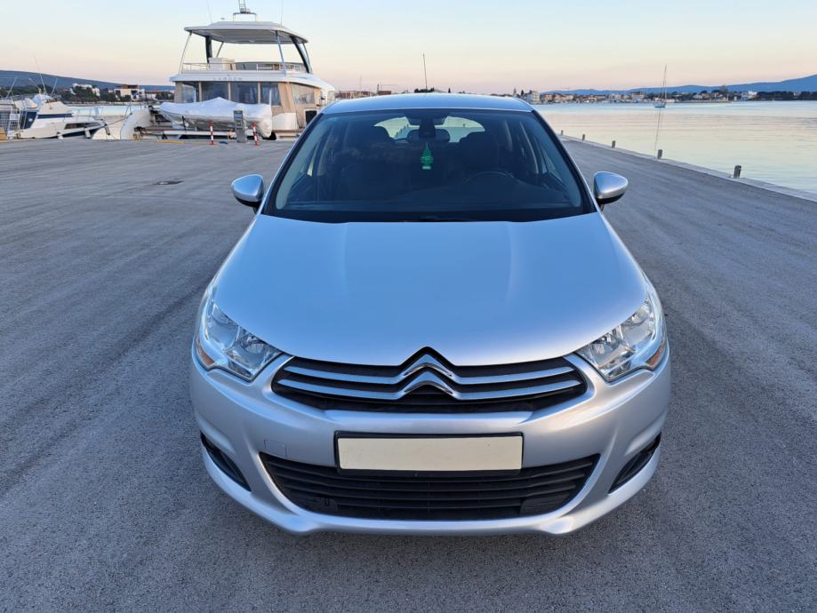 Citroën C4 1,6 HDi .84 kw *179-Tkm,**Ispis km,*Serv.knjiga*, fotografija 15