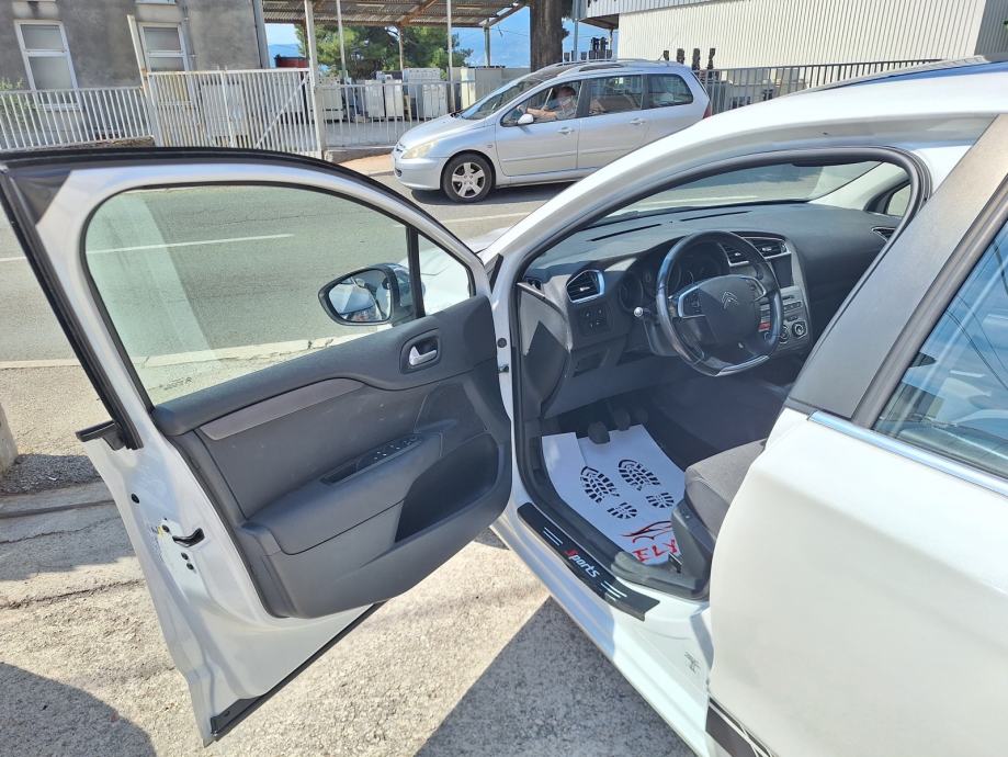 Citroën C4 1,6 HDi 120 KS Euro6 PANORAMSKI KROV‼️REG.07/27, fotografija 10