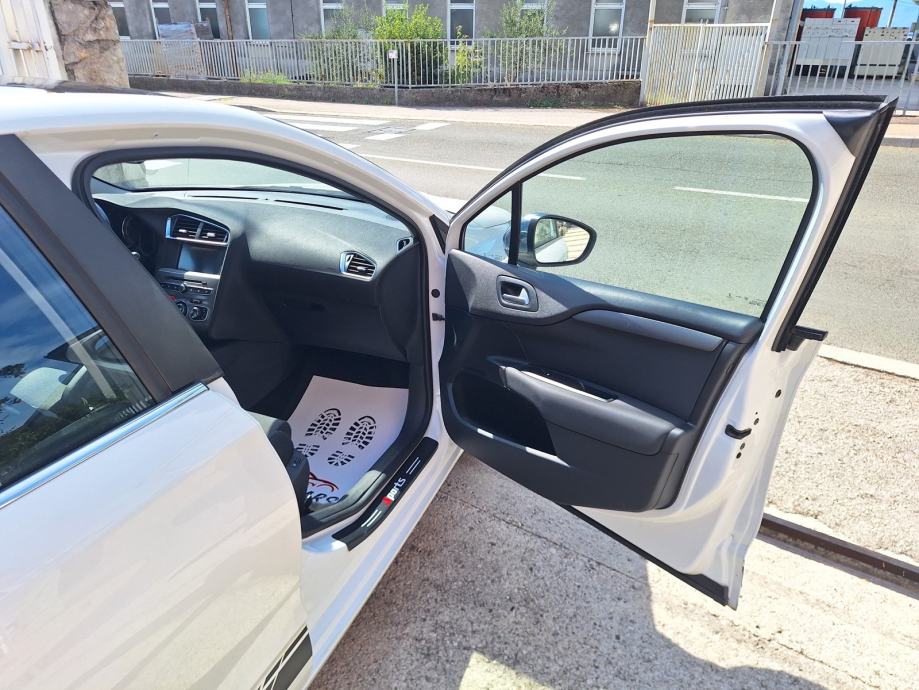 Citroën C4 1,6 HDi 120 KS Euro6 PANORAMSKI KROV‼️REG.07/27, fotografija 16