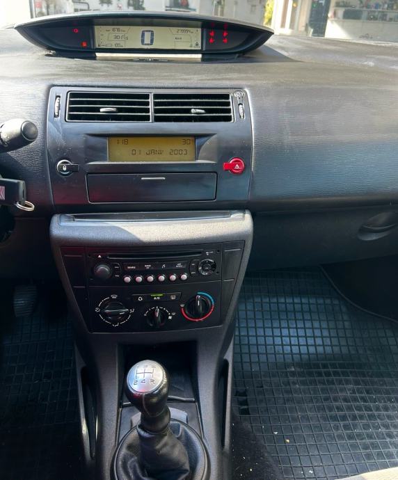 Citroën C4 1,6 HDi 16V SX, fotografija 7