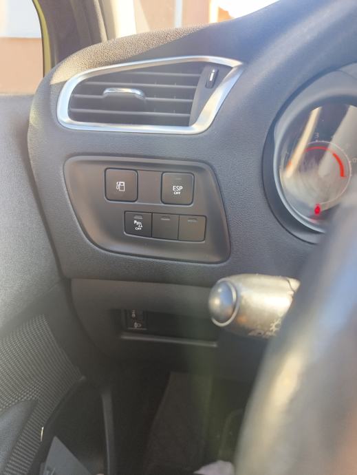 Citroën C4 1,6 HDi MEDVEŠČAK, fotografija 10