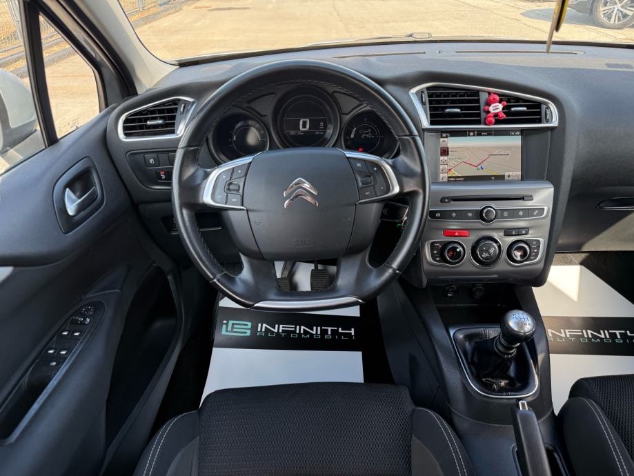 Citroën C4 1,6 HDi NAVI, ALU, GRIJANJE SJEDALA, LED, REG: 08/27, fotografija 14