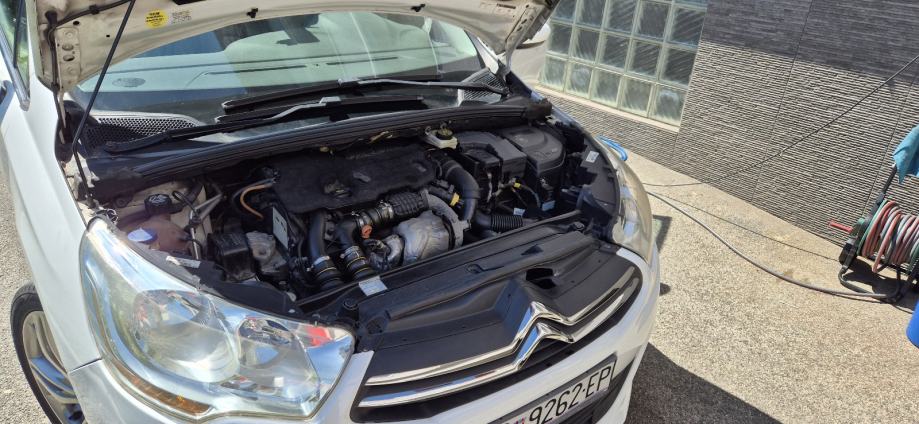 Citroën C4 1,6 HDi, fotografija 13