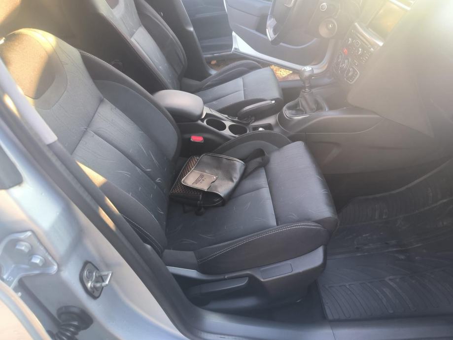 Citroën C4 1,6 HDi, fotografija 7