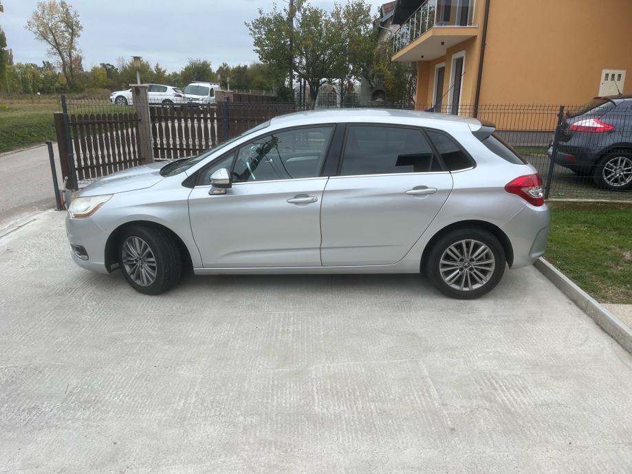 Citroën C4
