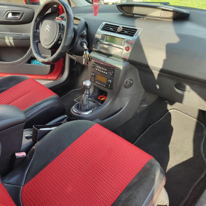 Citroën C4 2,0i 16V Loeb Edition REG. do 07/27, fotografija 5