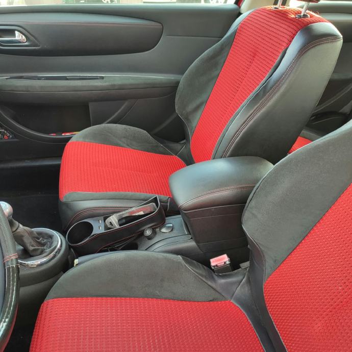 Citroën C4 2,0i 16V Loeb Edition REG. do 07/27, fotografija 9