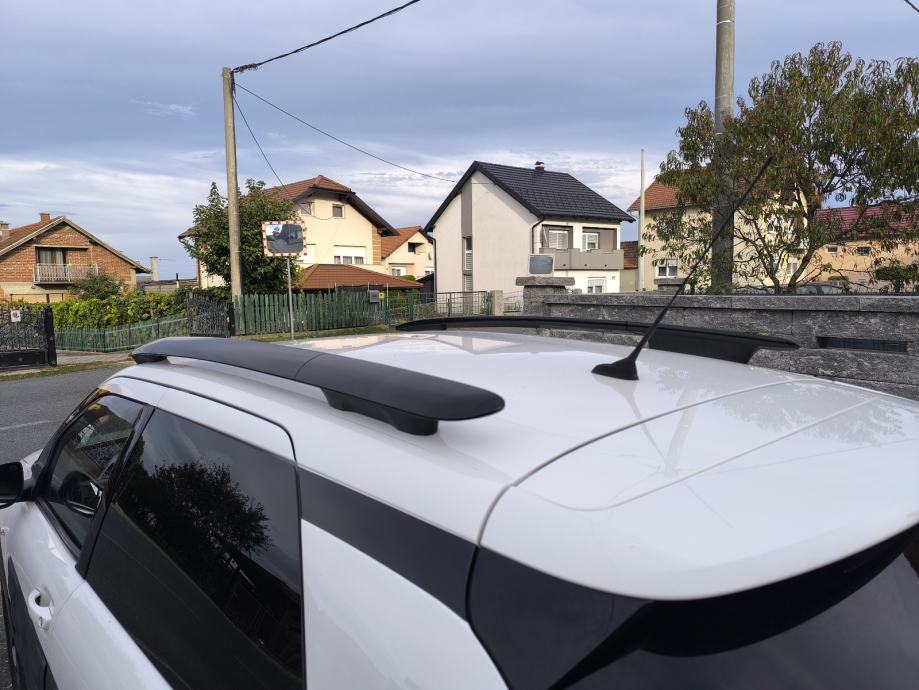 Citroën C4 Cactus 1,2 - Zamjena, fotografija 15