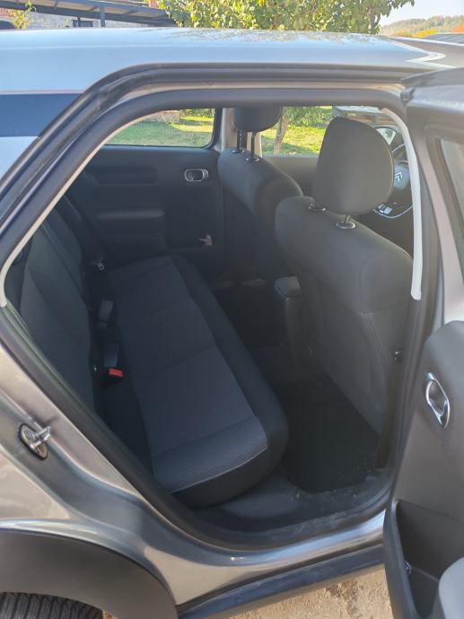 Citroën C4 Cactus 1,5, fotografija 9