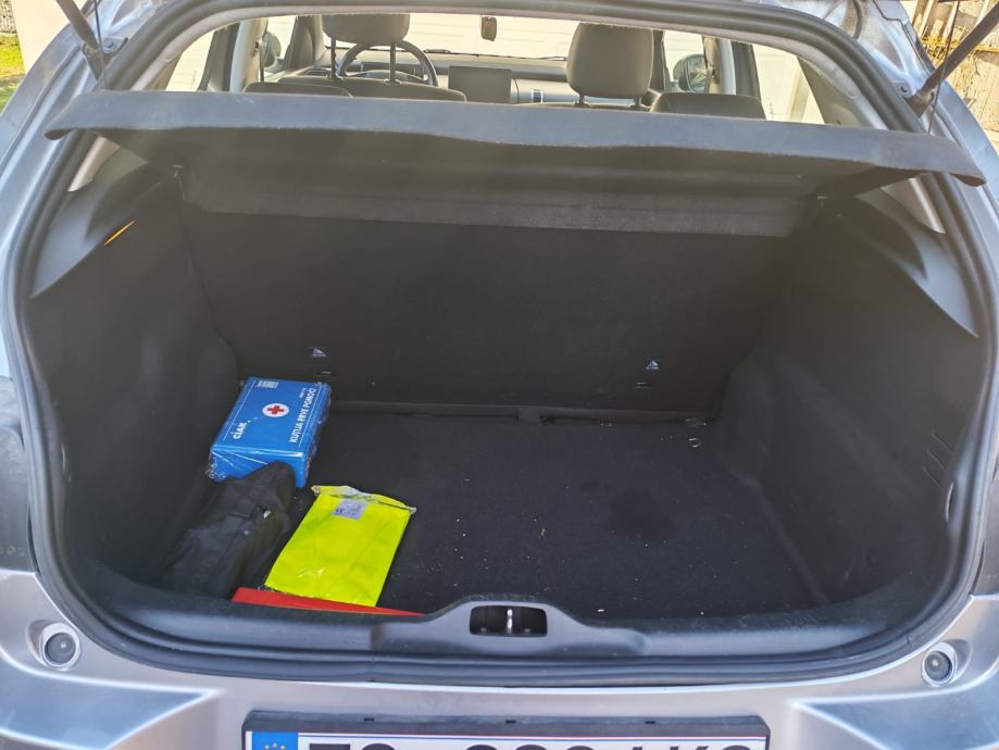Citroën C4 Cactus 1,5, fotografija 10