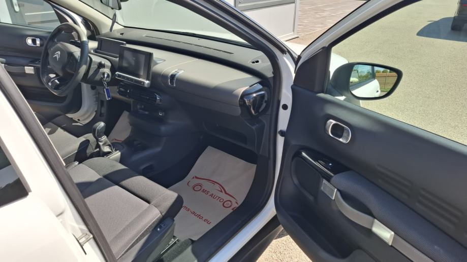 Citroën C4 Cactus 1,6 BlueHDi, fotografija 11