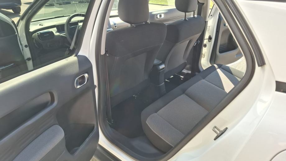 Citroën C4 Cactus 1,6 BlueHDi, fotografija 13