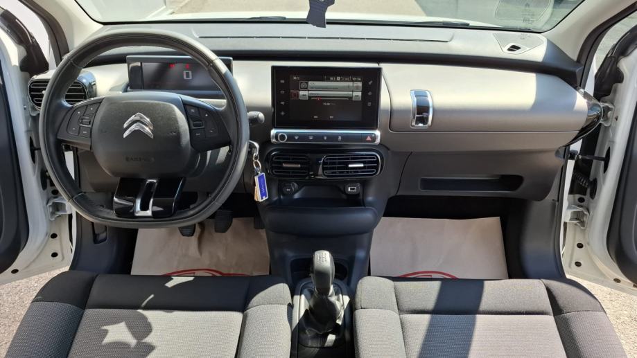 Citroën C4 Cactus 1,6 BlueHDi, fotografija 2