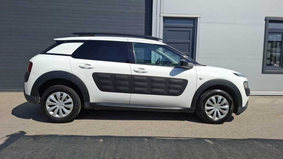 Citroën C4 Cactus 1,6 BlueHDi, fotografija 12