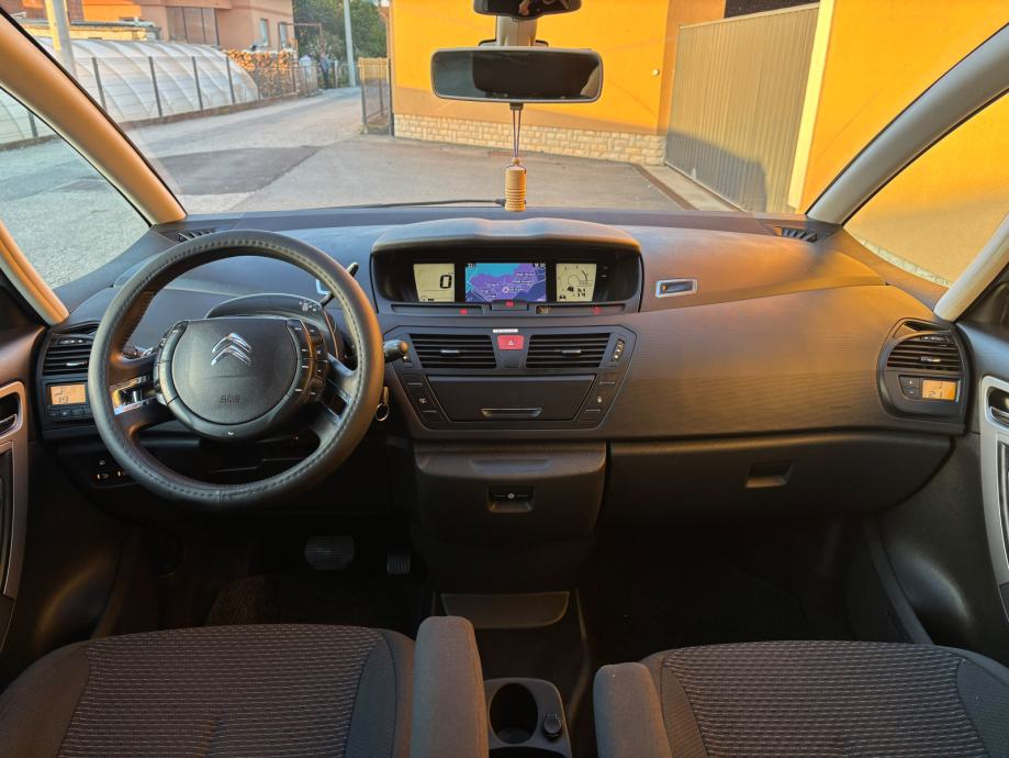 Citroën C4 Grand Picasso 1.6 e-HDi -AUTOMAT F1-7 SJEDALA - NAVI -NOVO!, fotografija 14
