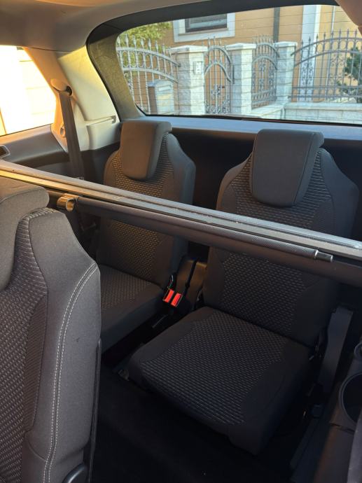 Citroën C4 Grand Picasso 1.6 e-HDi -AUTOMAT F1-7 SJEDALA - NAVI -NOVO!, fotografija 19