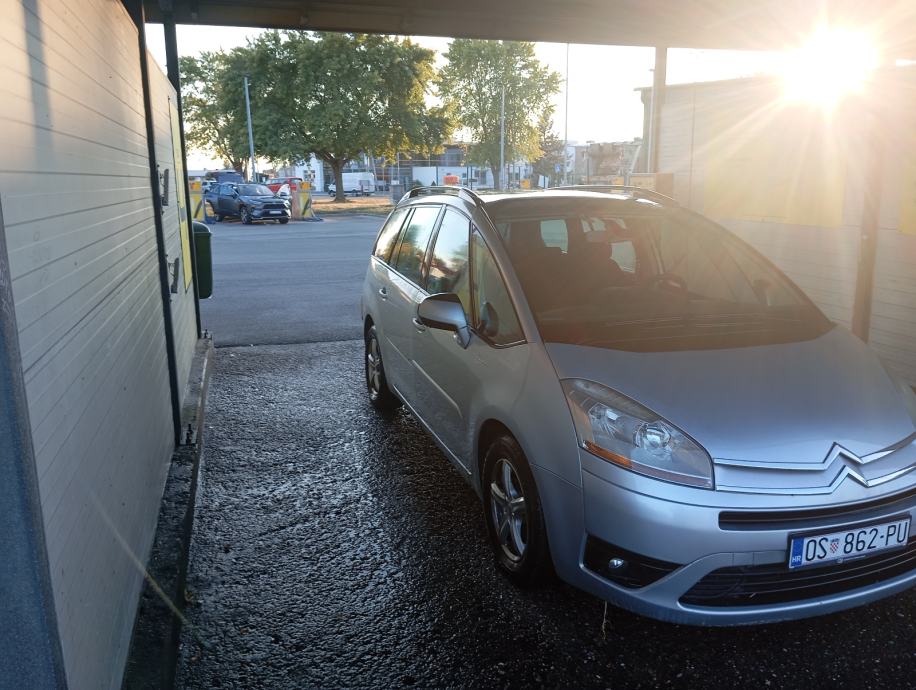 Citroën C4 Grand Picasso 1,6 HDi 7sijedala, fotografija 2