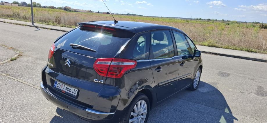 Citroën C4 Grand Picasso dizel regan godinu dana, fotografija 5