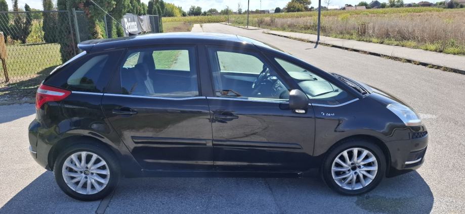 Citroën C4 Grand Picasso dizel regan godinu dana, fotografija 4