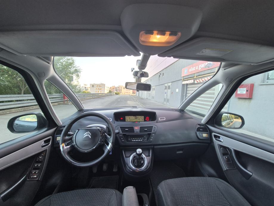 Citroën C4 Picasso 1,6 HDi, fotografija 6