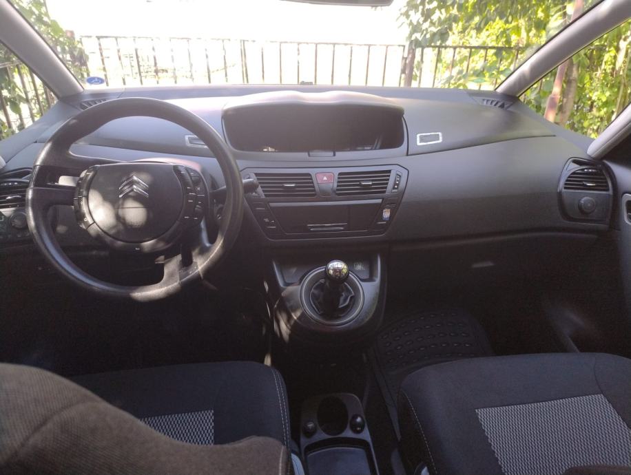 Citroën C4 Picasso 1.8 Adriatic + PLIN, 1. vlasnik, garažiran, reg. 03, fotografija 9