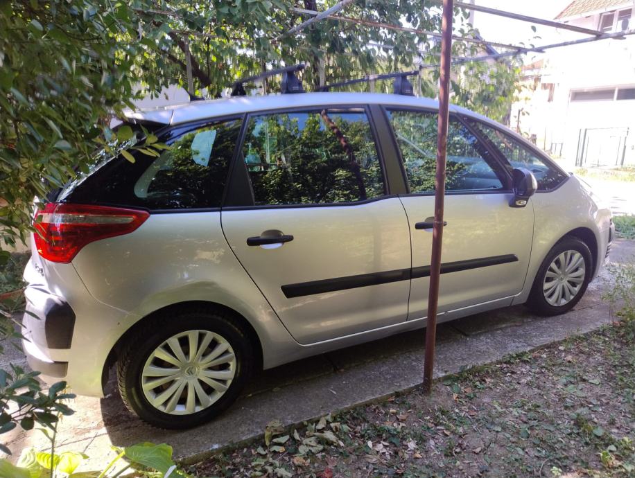 Citroën C4 Picasso 1.8 Adriatic + PLIN, 1. vlasnik, garažiran, reg. 03, fotografija 5