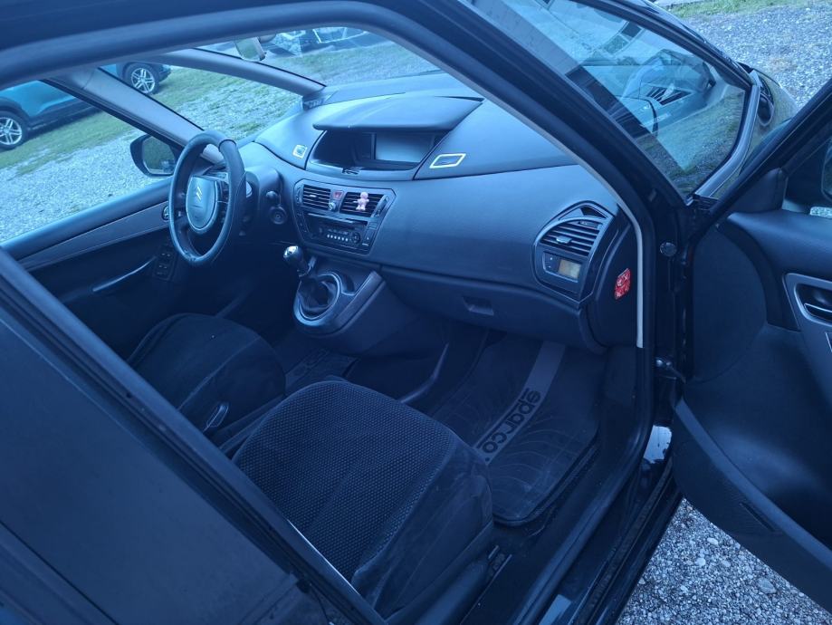 Citroën C4 Picasso 1,8 i 16V, fotografija 14