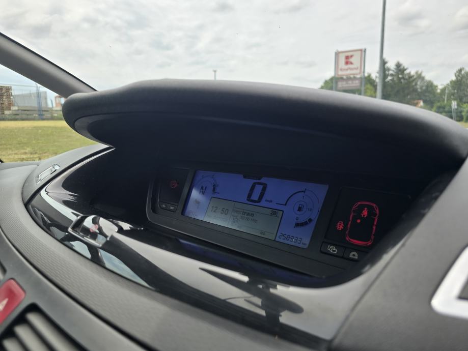 Citroën C4 Picasso 2,0 HDi / EXCSLUSIVE /, fotografija 18
