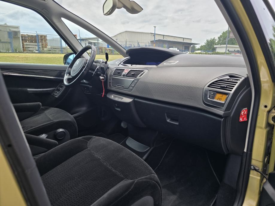 Citroën C4 Picasso 2,0 HDi / EXCSLUSIVE /, fotografija 17