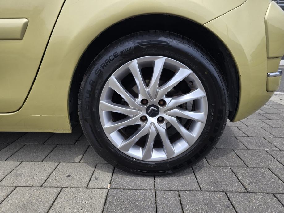 Citroën C4 Picasso 2,0 HDi / EXCSLUSIVE /, fotografija 9