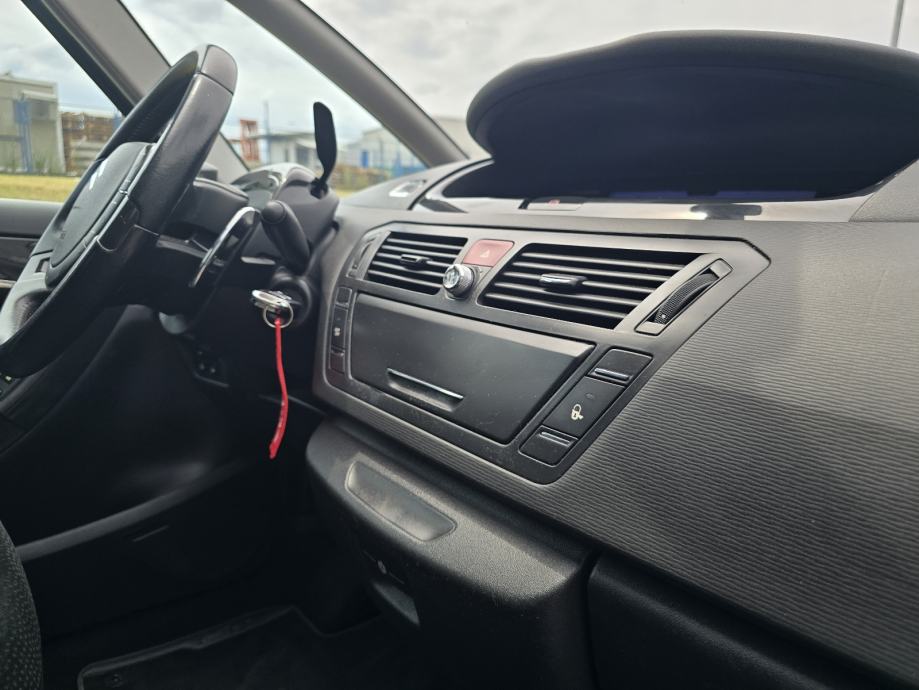 Citroën C4 Picasso 2,0 HDi / EXCSLUSIVE /, fotografija 19