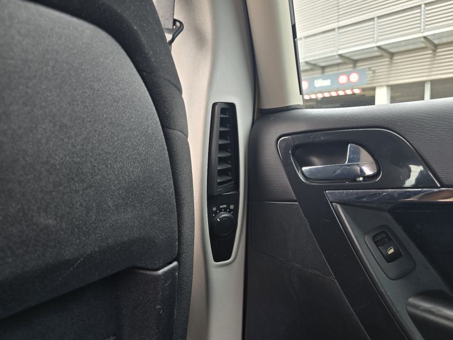 Citroën C4 Picasso 2,0 HDi / EXCSLUSIVE /, fotografija 16
