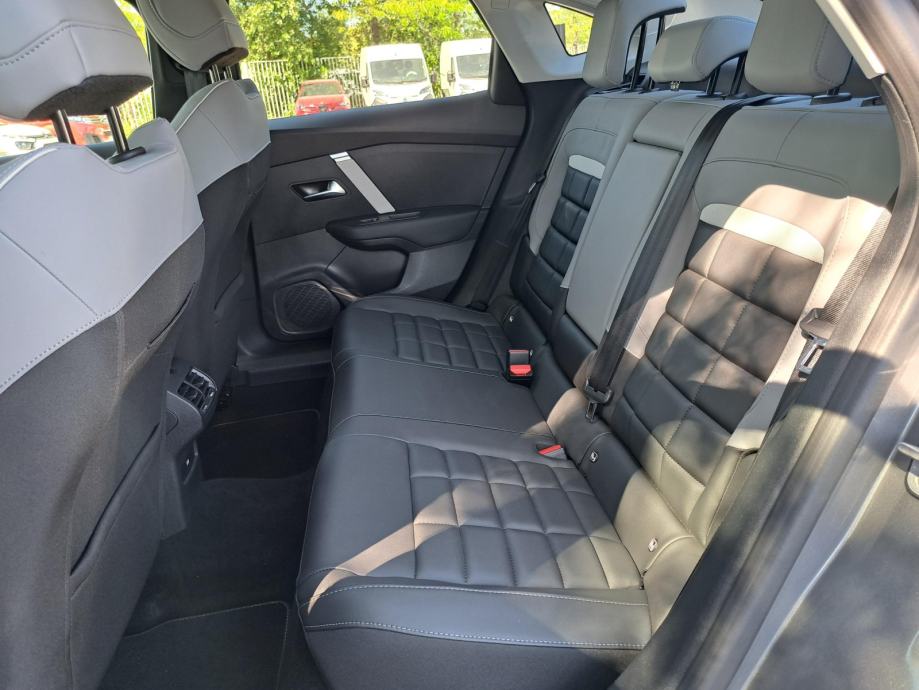 Citroën C4 X MAX HYBRID 145 e-DCS6, fotografija 11