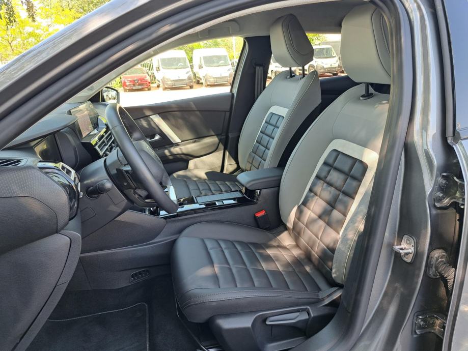 Citroën C4 X MAX HYBRID 145 e-DCS6, fotografija 9