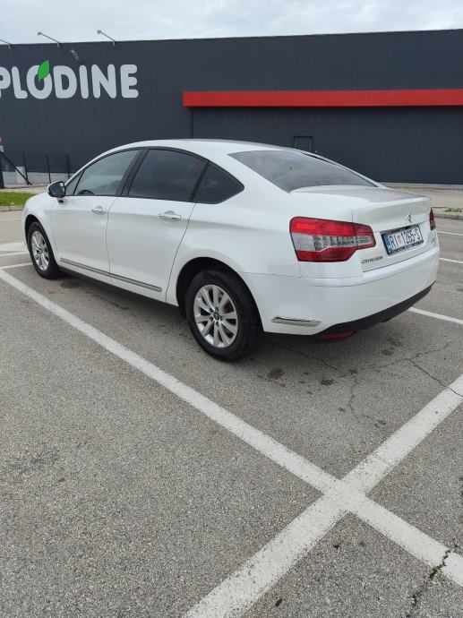 Citroën C5 1,6 e-HDi automatik, fotografija 2