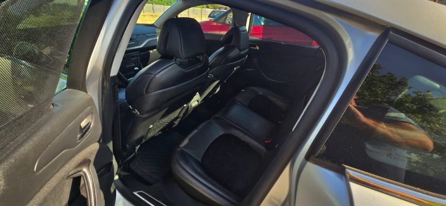 Citroën C5 2,0 HDi Exclusive, fotografija 8