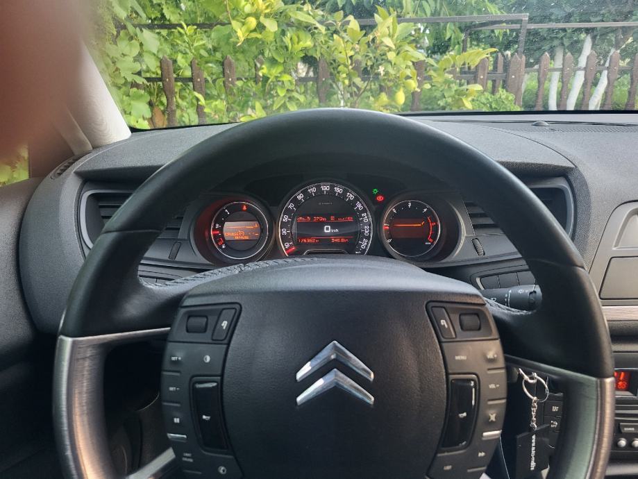 Citroën C5 2,0 HDi Exclusive Hr.automobil, fotografija 10