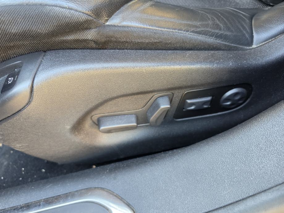 Citroën C5 2,0 HDi, fotografija 9