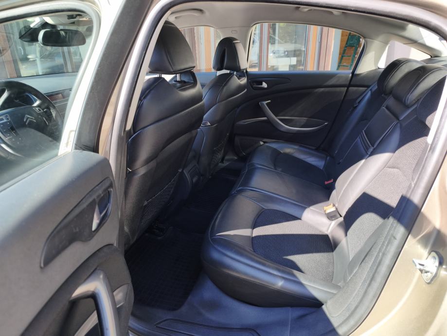 Citroën C5 2,0 HDi, fotografija 10