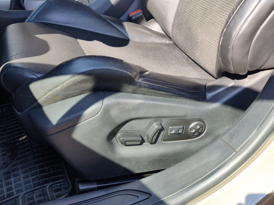 Citroën C5 2,0 HDi, fotografija 8