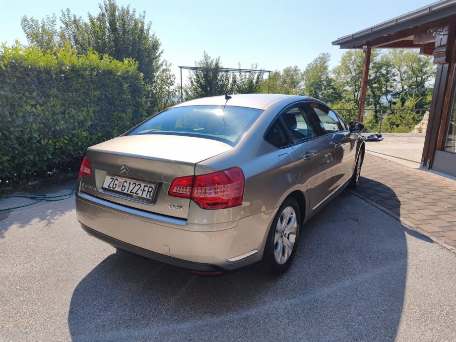 Citroën C5 2,0 HDi, fotografija 6