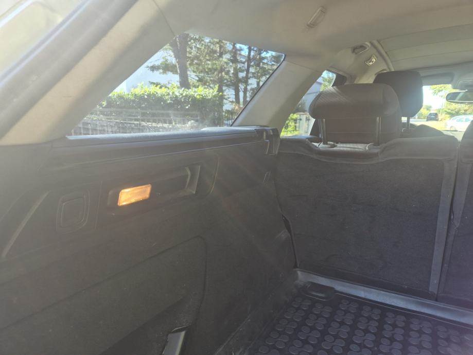 Citroën C5 2,0 HDi, fotografija 16