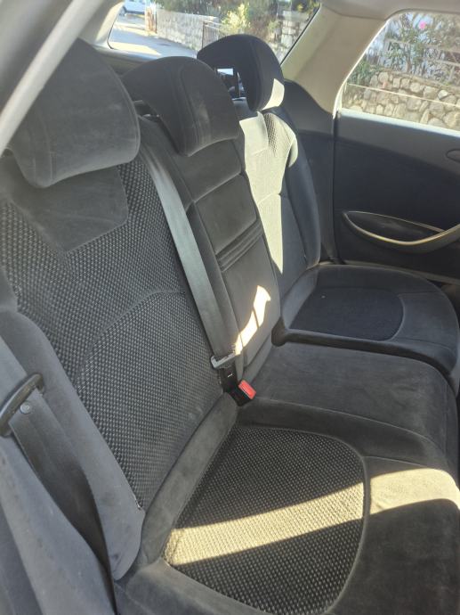 Citroën C5 2,0 HDi, fotografija 7