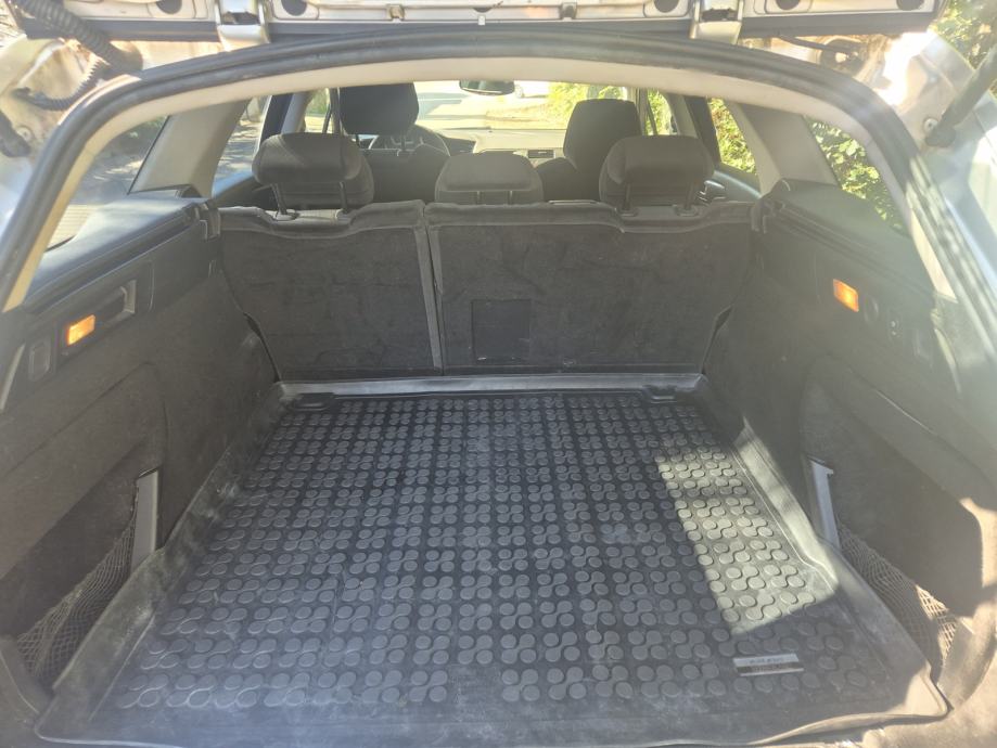 Citroën C5 2,0 HDi, fotografija 17